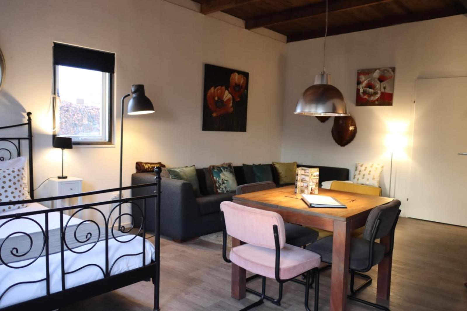 Luxe Bloemenzicht 4 Personen, Bnb, 10 Minuten Van Zee Breezand Exterior foto